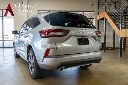 Used 2024 Ford Escape ST-Line image 4