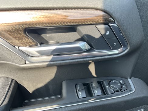 New 2026 Chevrolet Silverado 1500 LT Trail Boss w/ Dark Appearance Package image 31