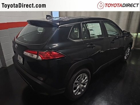New 2025 Toyota Corolla Cross L image 8