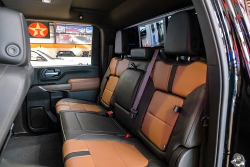 Used 2022 Chevrolet Silverado 3500 High Country w/ Safety Package II image 40