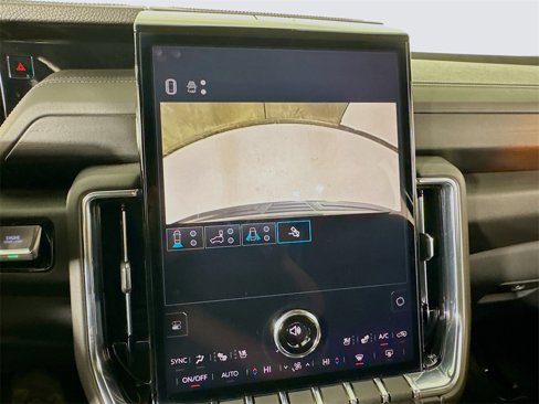 Used 2025 GMC Yukon XL Denali image 60
