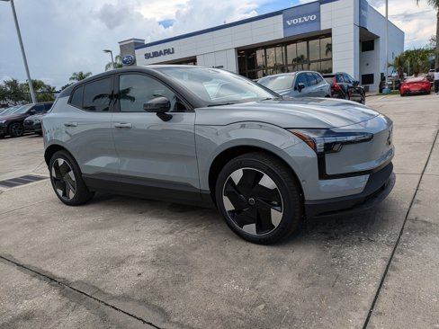 New 2025 Volvo EX30 Ultra w/ Protection Package Premier image 2