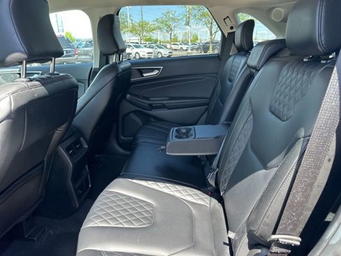 Used 2024 Ford Edge Titanium image 15