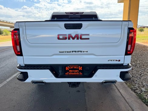 Used 2023 GMC Sierra 1500 AT4 w/ Technology Package image 4