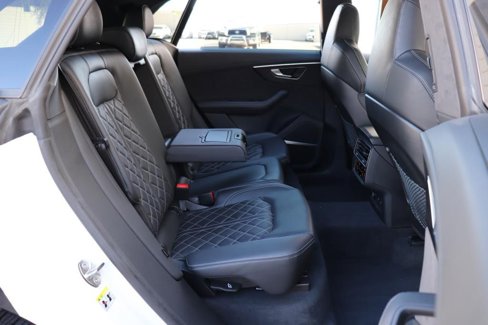 Used 2023 Audi SQ8 Prestige image 28