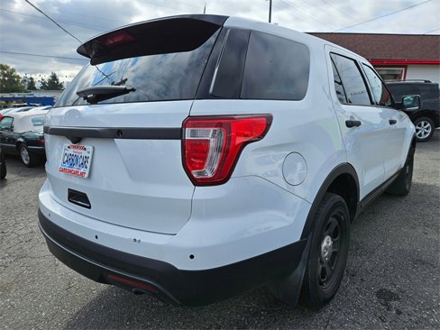 Used 2017 Ford Explorer 4WD Police Interceptor image 3