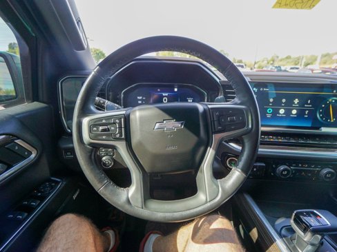 Used 2022 Chevrolet Silverado 1500 RST w/ Redline Edition image 24