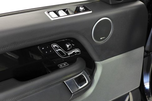 Used 2021 Land Rover Range Rover P525 Westminster Edition image 12
