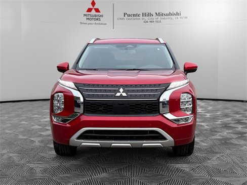 New 2025 Mitsubishi Outlander SEL image 2