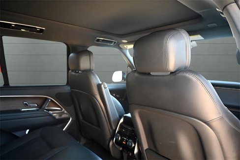 Used 2023 Land Rover Range Rover SE image 35