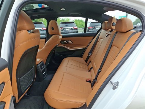 Used 2021 BMW 330i xDrive Sedan w/ Premium Package image 20