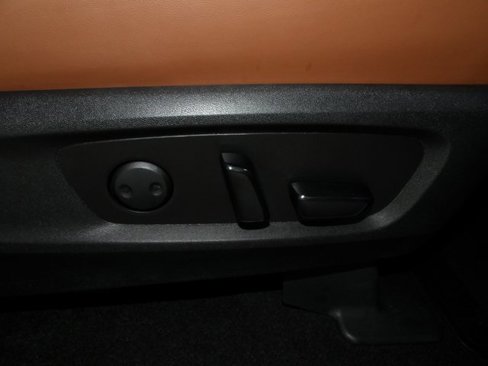 Certified 2023 Nissan Pathfinder Platinum image 25