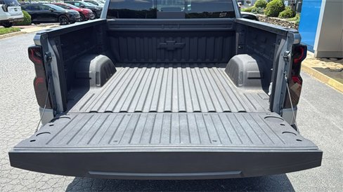 Used 2023 Chevrolet Silverado 1500 RST w/ Convenience Package II image 7