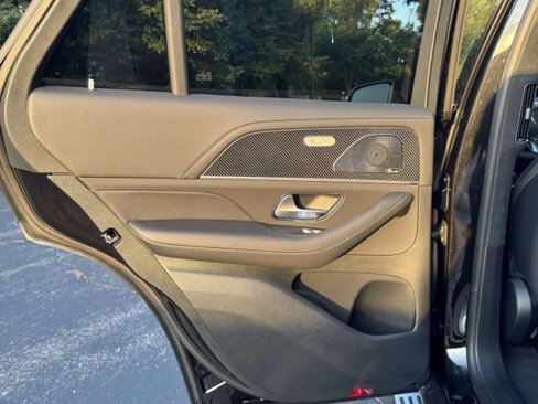 New 2026 Mercedes-Benz GLE 63 AMG S image 25