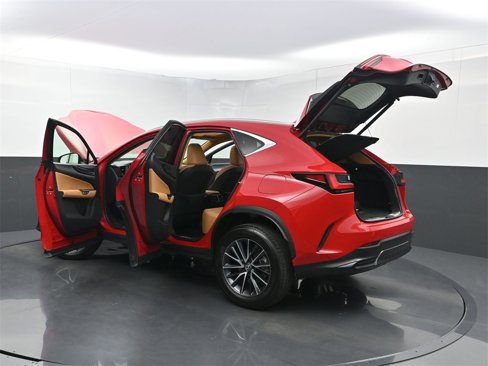 Used 2024 Lexus NX 250 FWD w/ Premium Package image 37