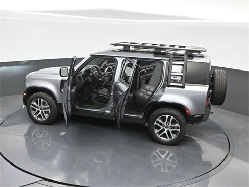 Used 2021 Land Rover Defender 110 X-Dynamic HSE image 60