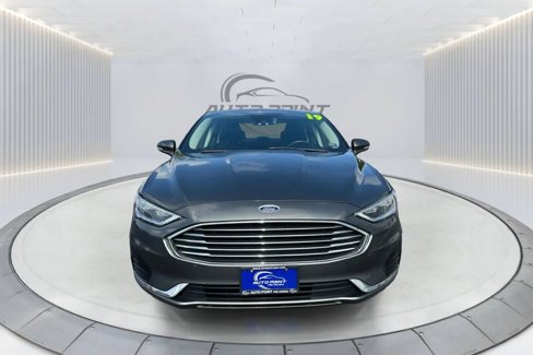Used 2019 Ford Fusion SEL image 2