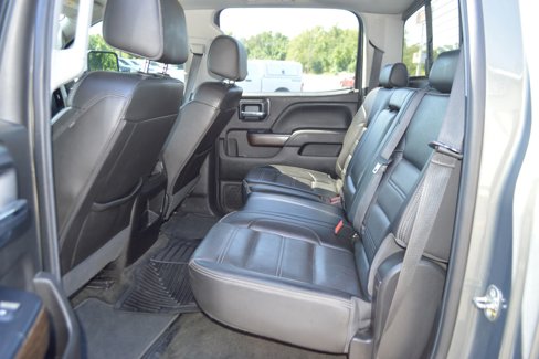 Used 2018 GMC Sierra 3500 Denali w/ Duramax Plus Package image 21