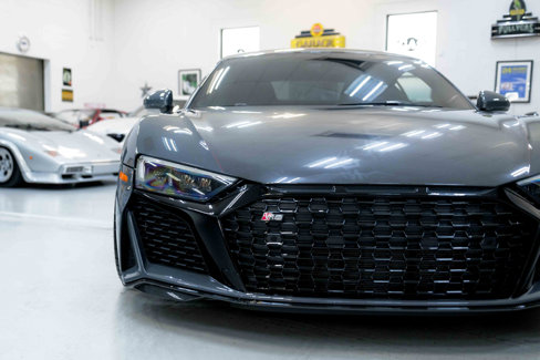 Used 2022 Audi R8 V10 w/ Premium Package image 12