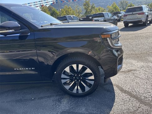New 2025 Ford Expedition Max Platinum image 2