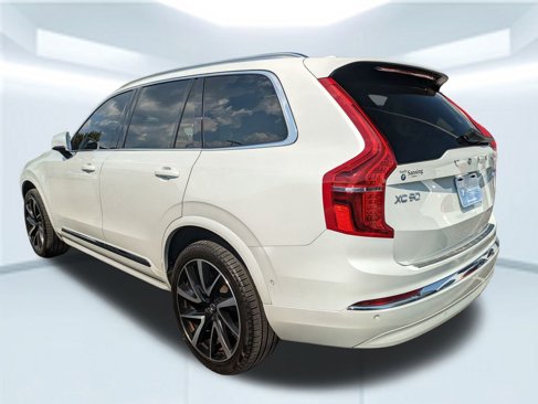 Used 2023 Volvo XC90 B6 Plus w/ Protection Package Premier image 5