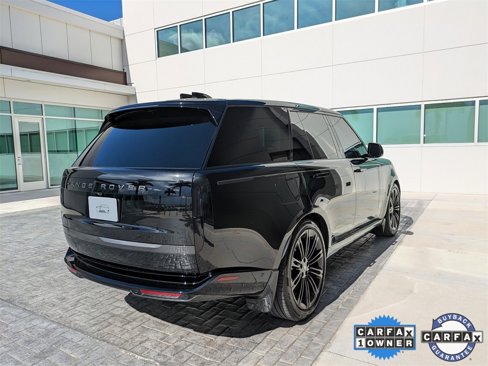 Certified 2025 Land Rover Range Rover SE image 4