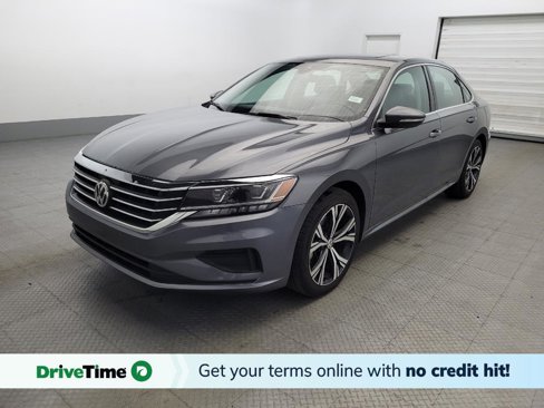 Used 2021 Volkswagen Passat 2.0T SE image 1