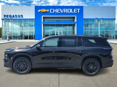 New 2026 Chevrolet Traverse LT w/ Midnight/Sport Edition image 3