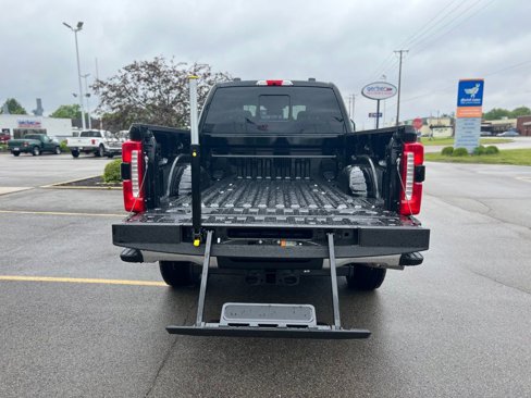 New 2025 Ford F250 Lariat image 51