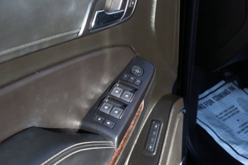 Used 2019 Chevrolet Tahoe LT w/ Luxury Package image 11