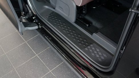 New 2025 Volkswagen ID. Buzz Pro S image 23