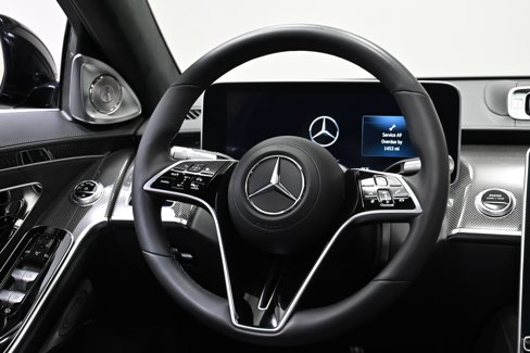 Used 2023 Mercedes-Benz S 580 4MATIC Sedan image 9