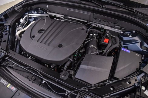 Certified 2025 Volvo XC60 B5 Core w/ Protection Package Premier image 26