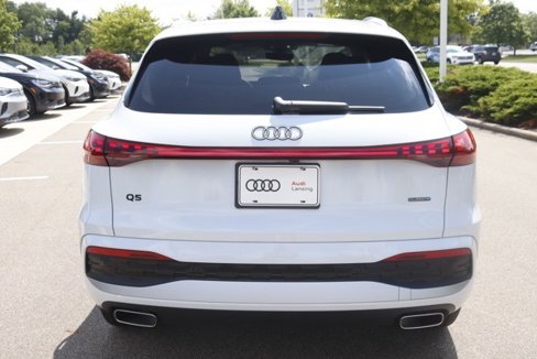 New 2025 Audi Q5 Premium Plus image 4