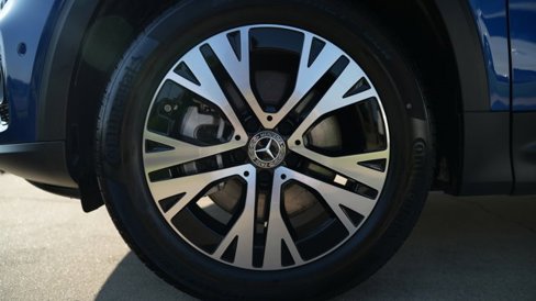 Certified 2025 Mercedes-Benz GLB 250 image 15