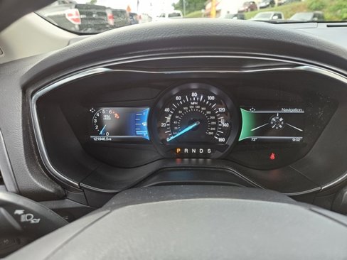 Used 2020 Ford Fusion Titanium image 20