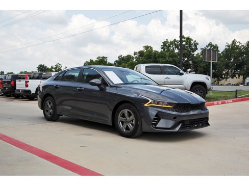 Used 2023 Kia K5 LXS image 2