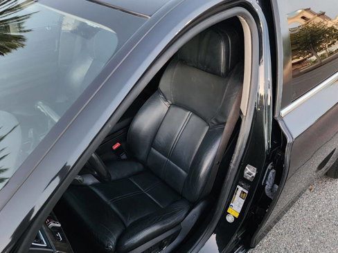 Used 2012 BMW 750Li image 32