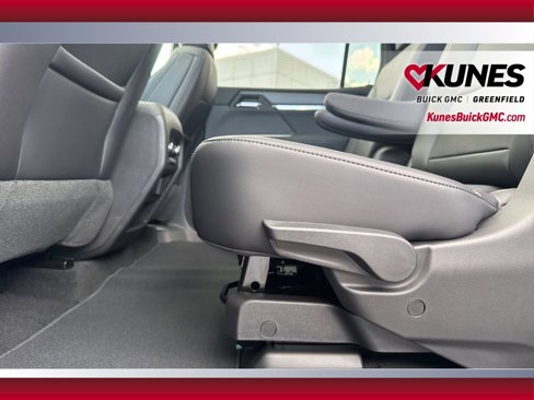 New 2025 GMC Acadia Elevation w/ Elevation Premium Package image 42