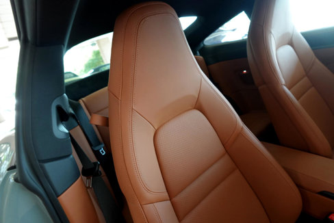 Used 2025 Porsche 911 Carrera image 10