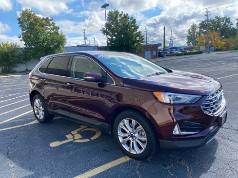 Used 2019 Ford Edge Titanium w/ Cold Weather Package image 7