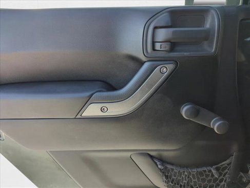 Used 2011 Jeep Wrangler Unlimited Sport image 10