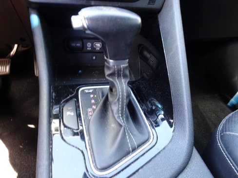 Used 2017 Kia Niro Touring w/ Advanced Technology Package image 32