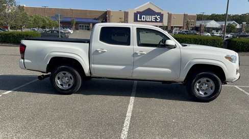 Used 2023 Toyota Tacoma SR image 3