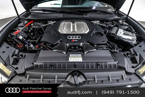 New 2025 Audi RS 6 performance image 11