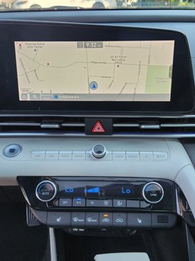 Used 2021 Hyundai Elantra Limited w/ Cargo Package image 21