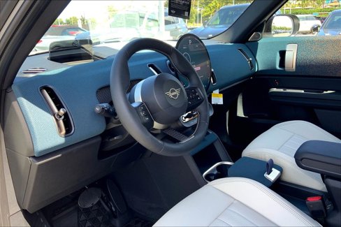 New 2025 MINI Cooper Countryman SE w/ Comfort Package Max image 7