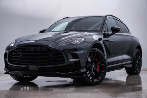 New 2025 Aston Martin DBX 707 image 1