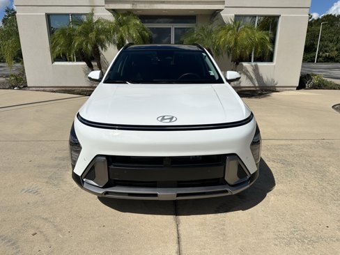 Used 2025 Hyundai Kona Limited image 9