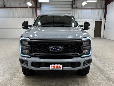 Used 2024 Ford F250 Lariat w/ Lariat Ultimate Package image 39